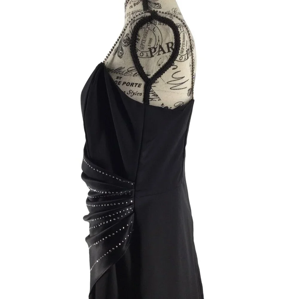 Onyx Nite Crystal Embellished‎ Evening Gown M New